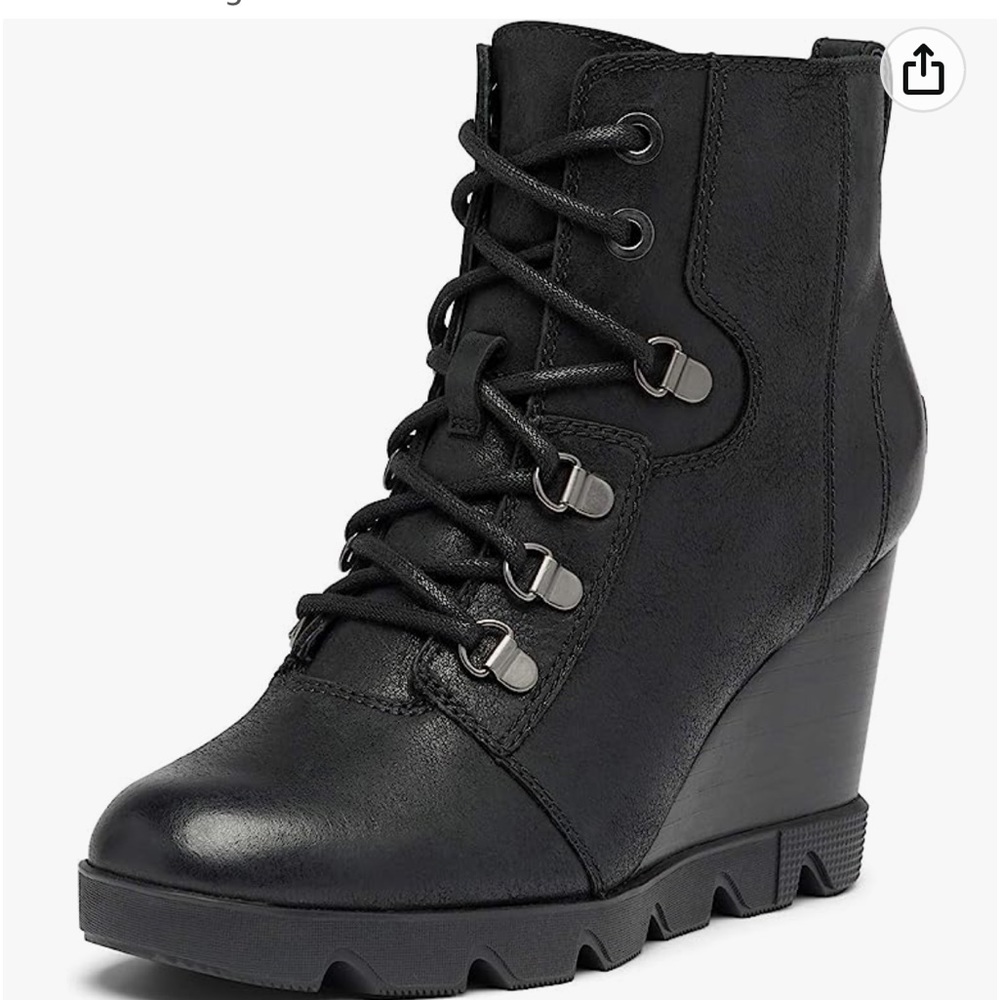 Joan uptown lace booties